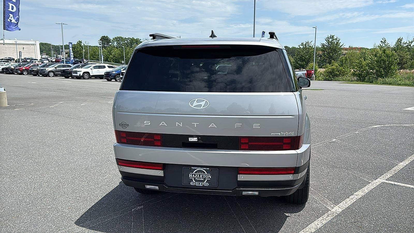 Certified 2024 Hyundai Santa Fe Limited AWD/4WD image 7