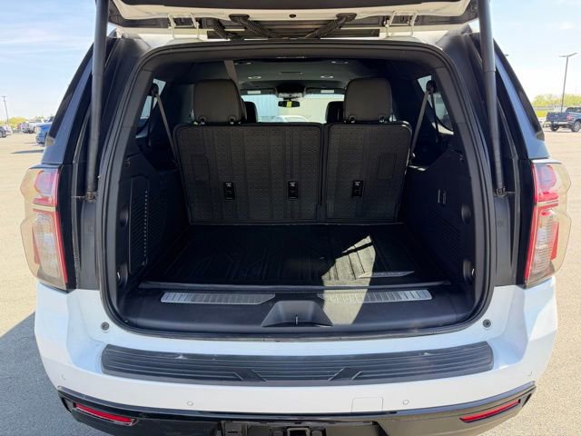 Used 2024 Chevrolet Suburban Z71 AWD/4WD image 18