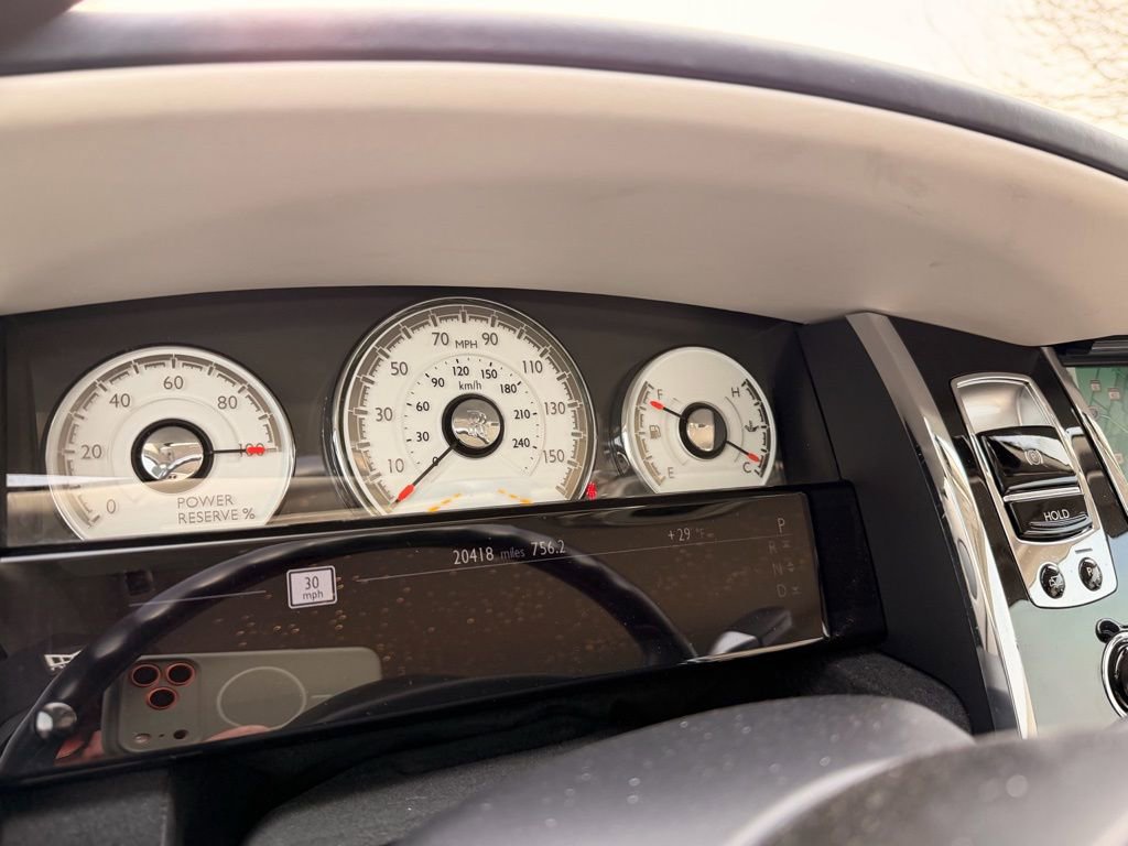 Used 2016 Rolls-Royce Wraith image 14