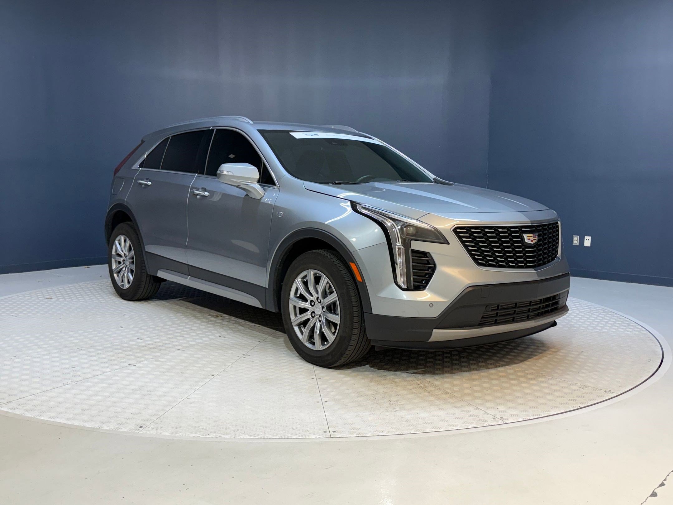 Certified 2023 Cadillac XT4 Premium Luxury image 7