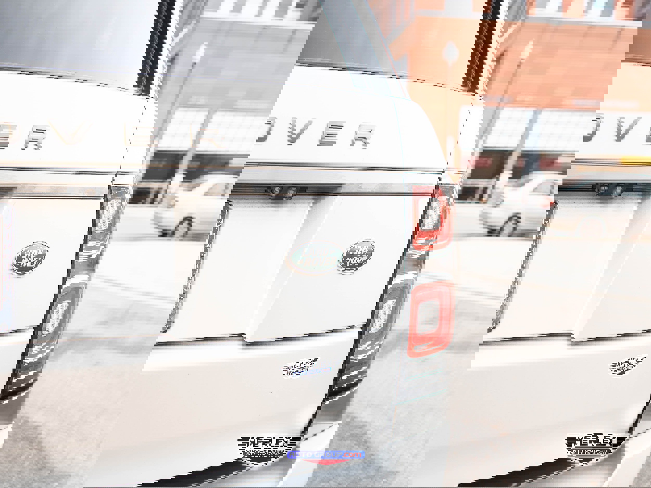 Used 2018 Land Rover Range Rover Long Wheelbase Supercharged image 51