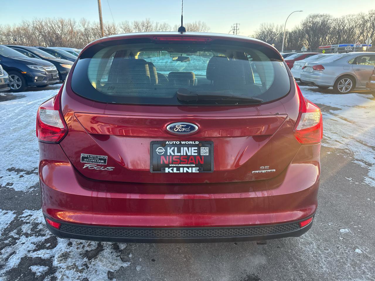 Used 2013 Ford Focus SE w/ SE Winter Pkg FWD image 6