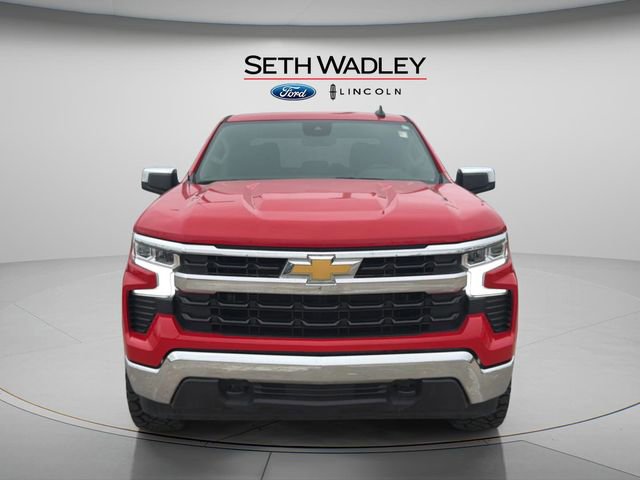 Used 2025 Chevrolet Silverado 1500 LT image 2