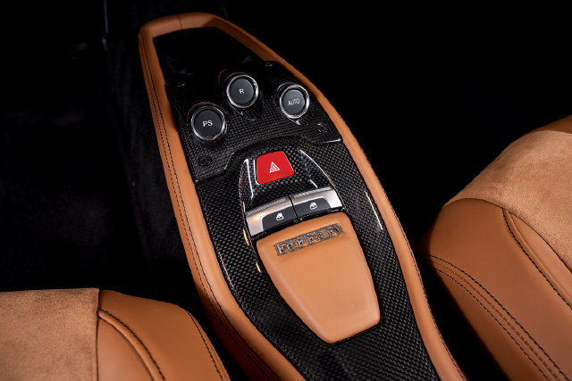 Certified 2012 Ferrari 458 Italia Coupe RWD image 45