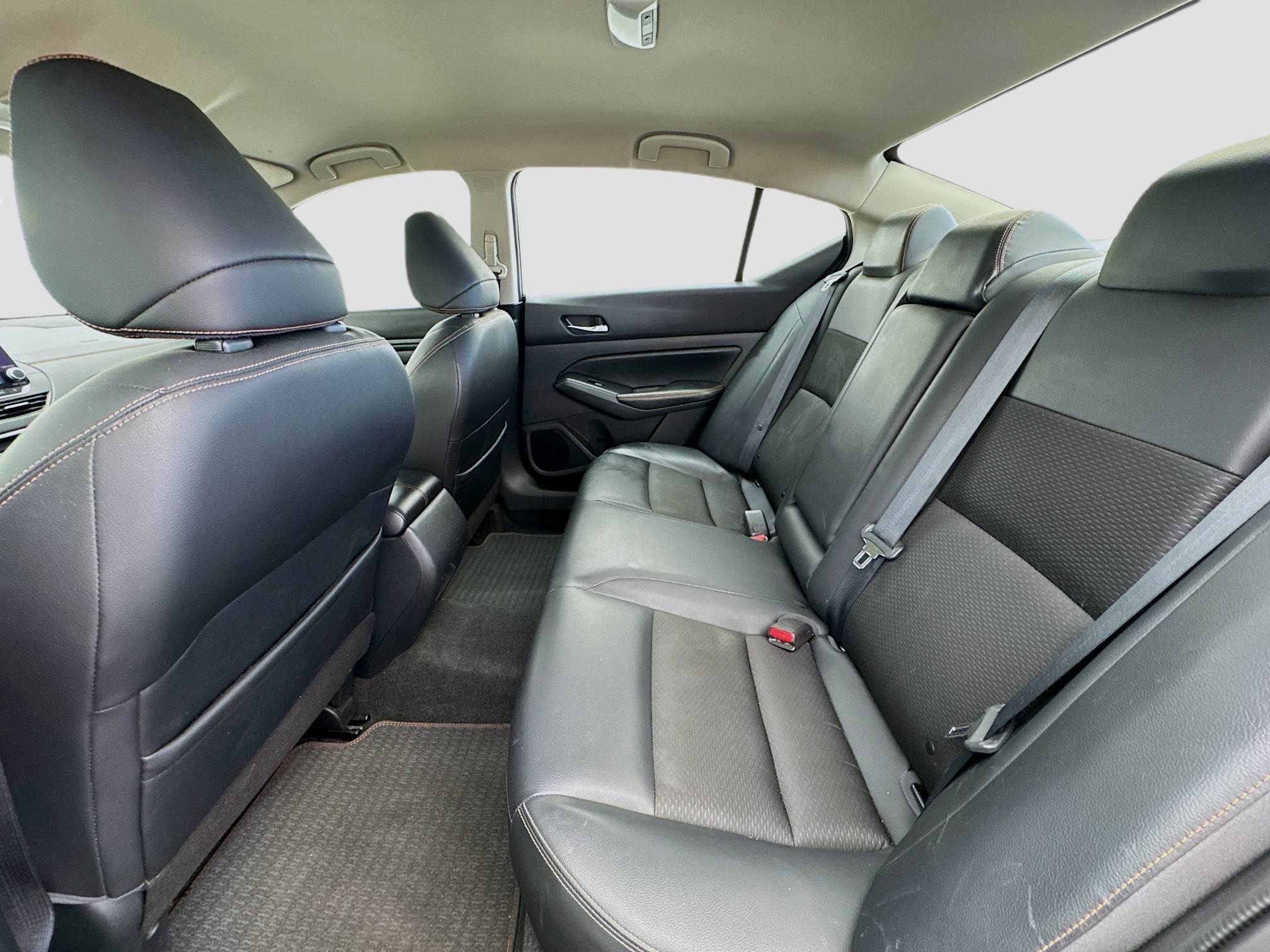 Used 2019 Nissan Altima 2.5 SR image 15