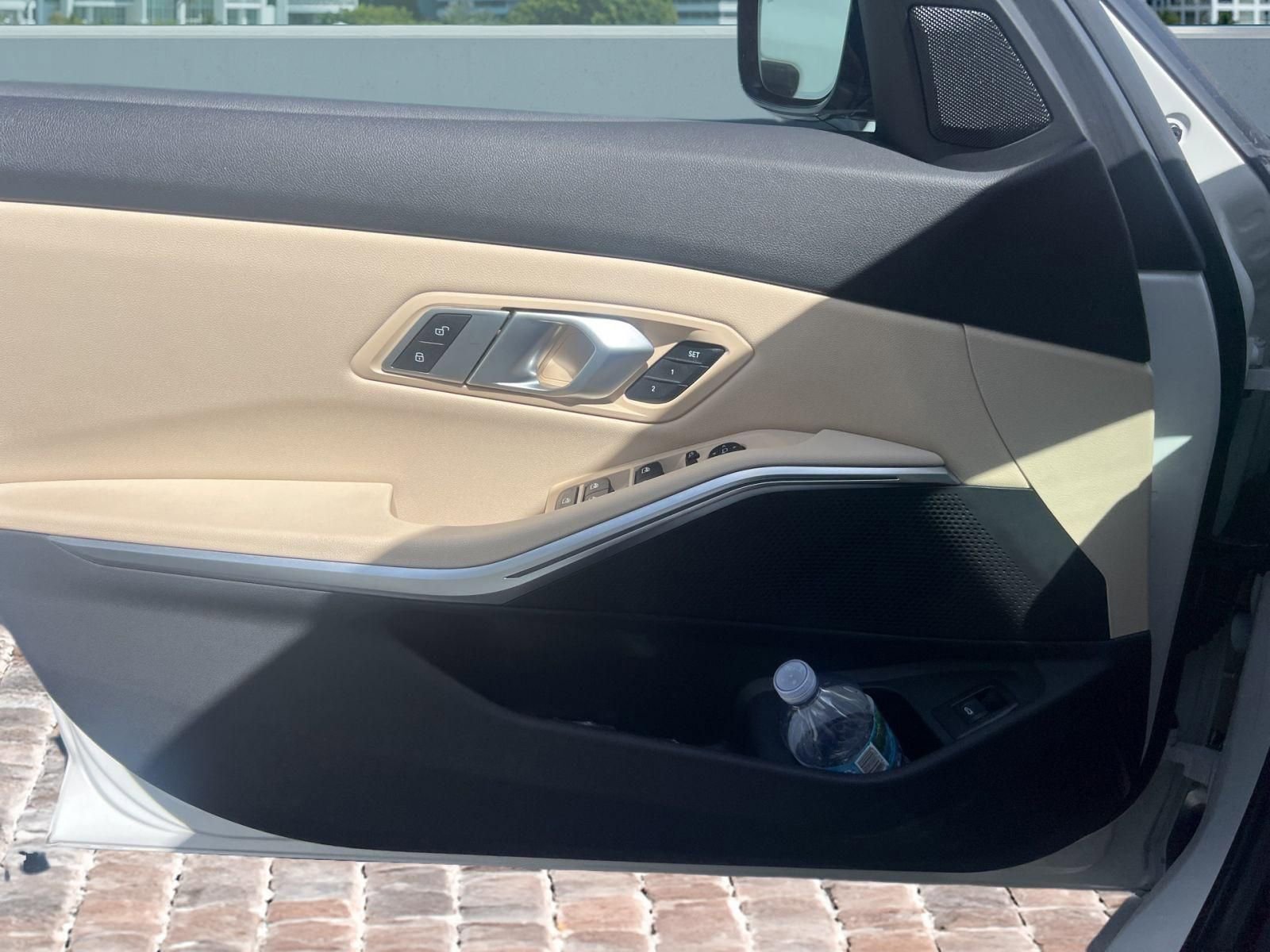 Used 2021 BMW 330i Sedan w/ Convenience Package image 11