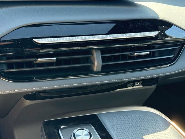 New 2026 Buick Enclave Avenir w/ Super Cruise Package FWD image 14