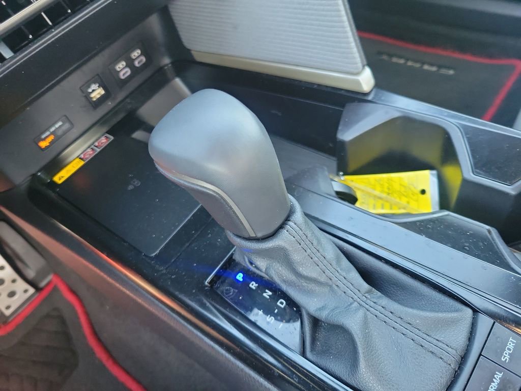 Used 2025 Toyota Camry SE w/ Convenience Package FWD image 30