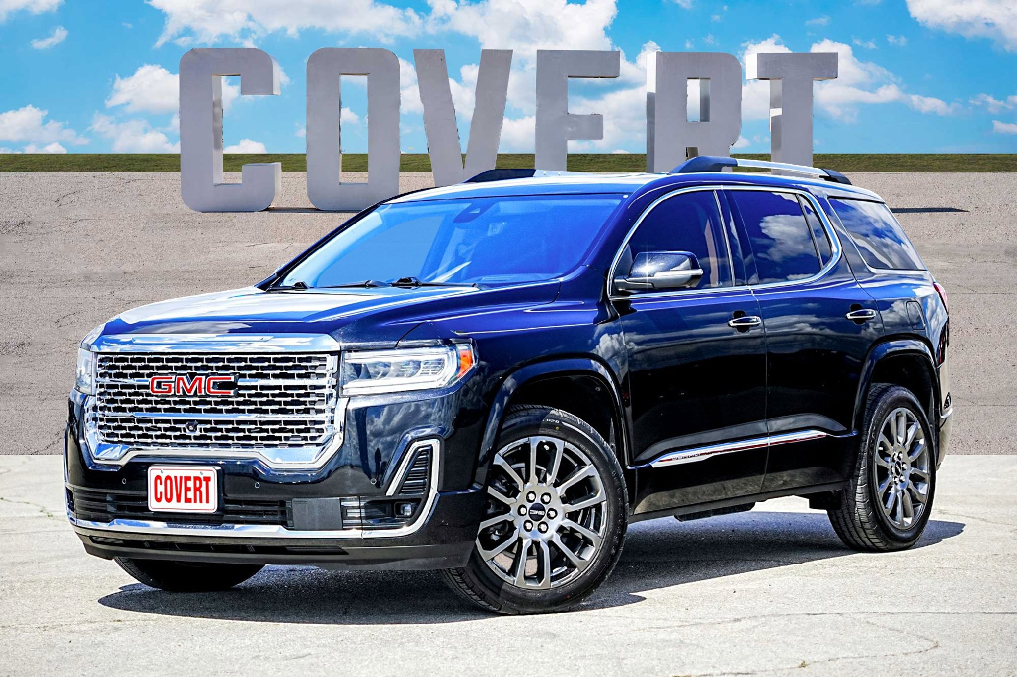 Used 2022 GMC Acadia Denali w/ Black Diamond Edition