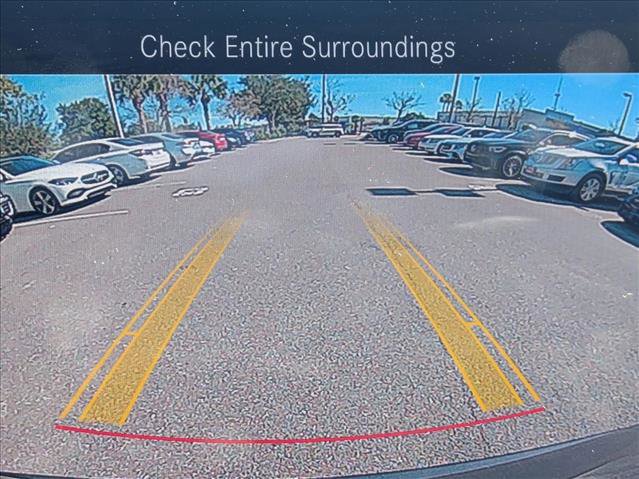 Used 2020 Mercedes-Benz GLC 300 image 10