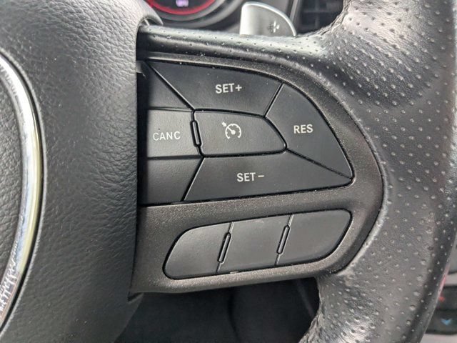 Used 2022 Dodge Challenger GT RWD image 17
