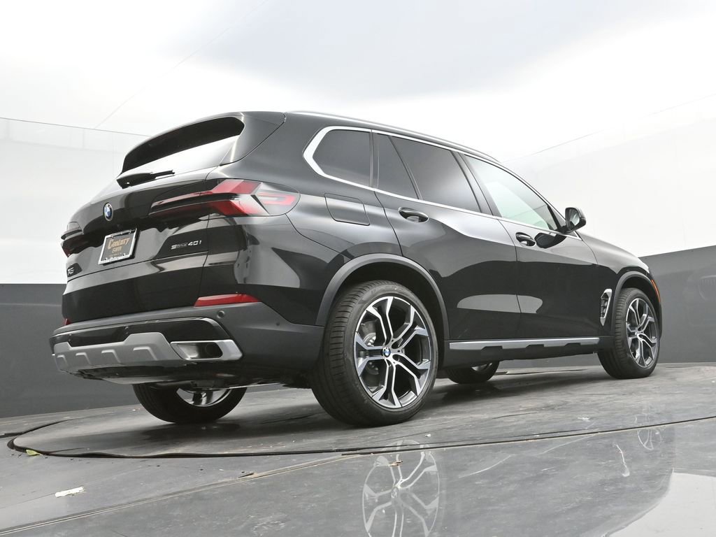 New 2026 BMW X5 sDrive40i w/ Parking Assistance Package RWD image 46