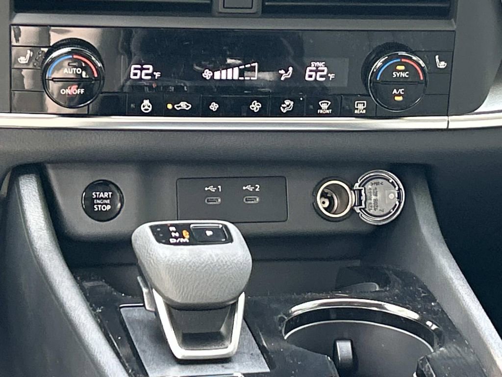 New 2026 Nissan Rogue SV AWD/4WD image 27