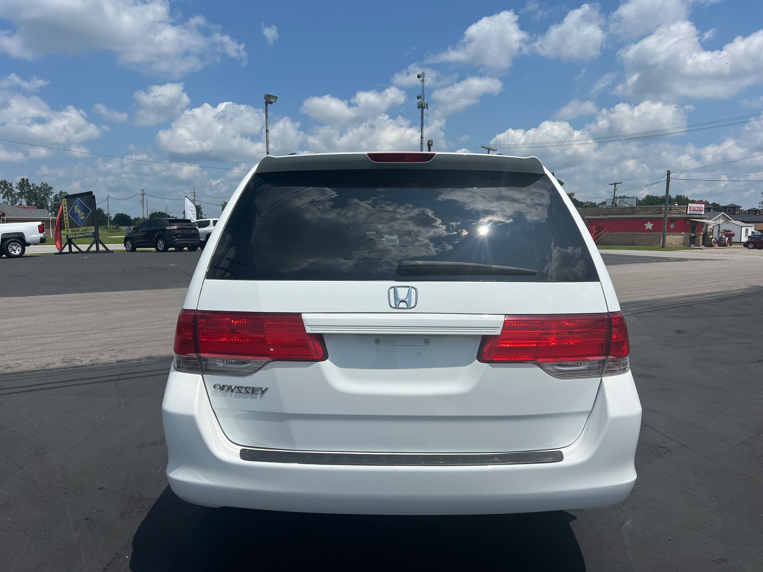Used 2010 Honda Odyssey EX image 6