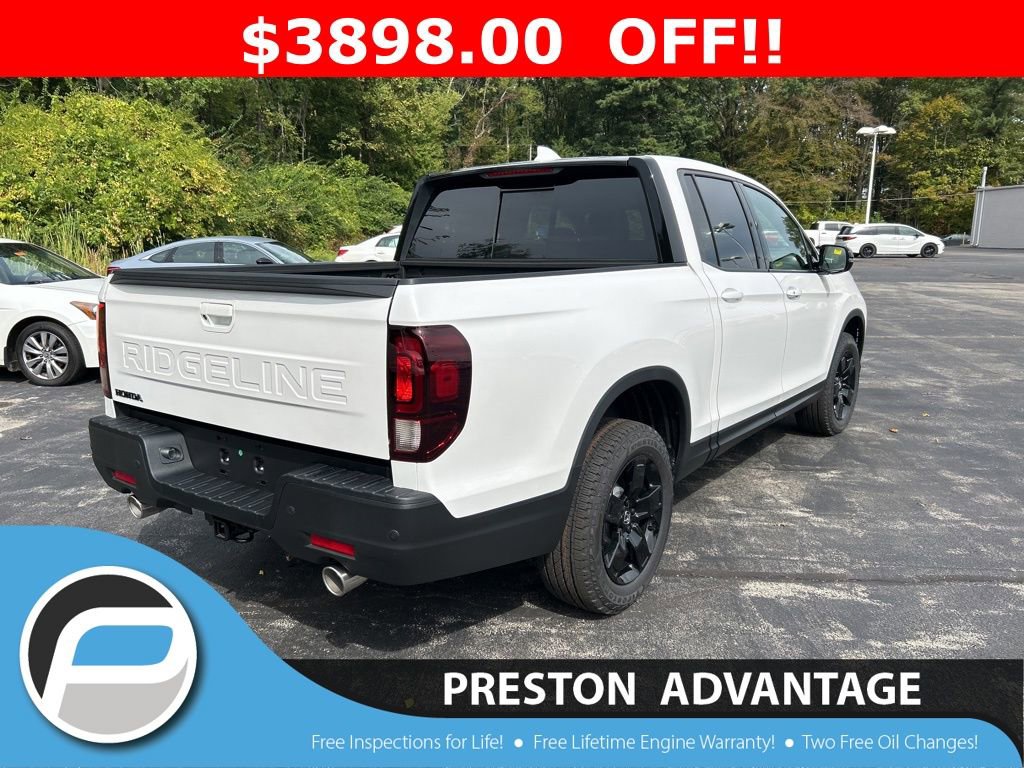 New 2026 Honda Ridgeline Black Edition image 2