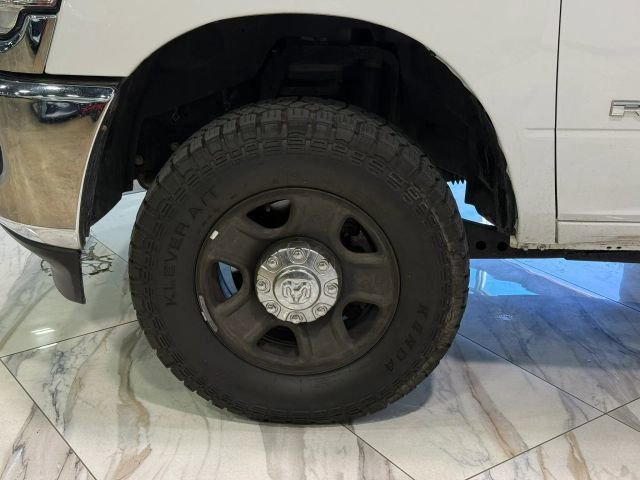 Used 2021 RAM 3500 Tradesman w/ Chrome Appearance Group AWD/4WD image 29