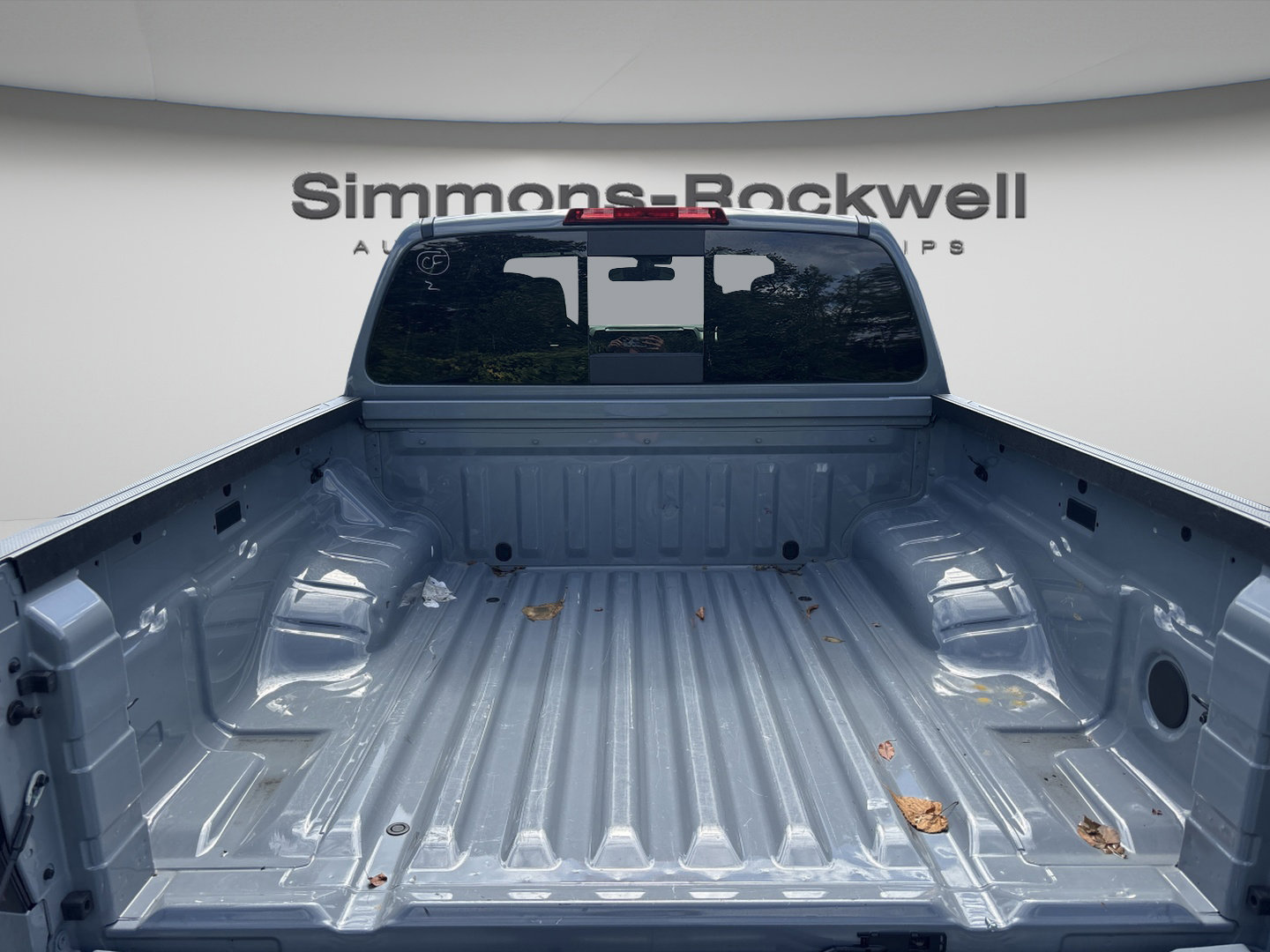 Used 2026 Nissan Frontier PRO-4X AWD/4WD image 9