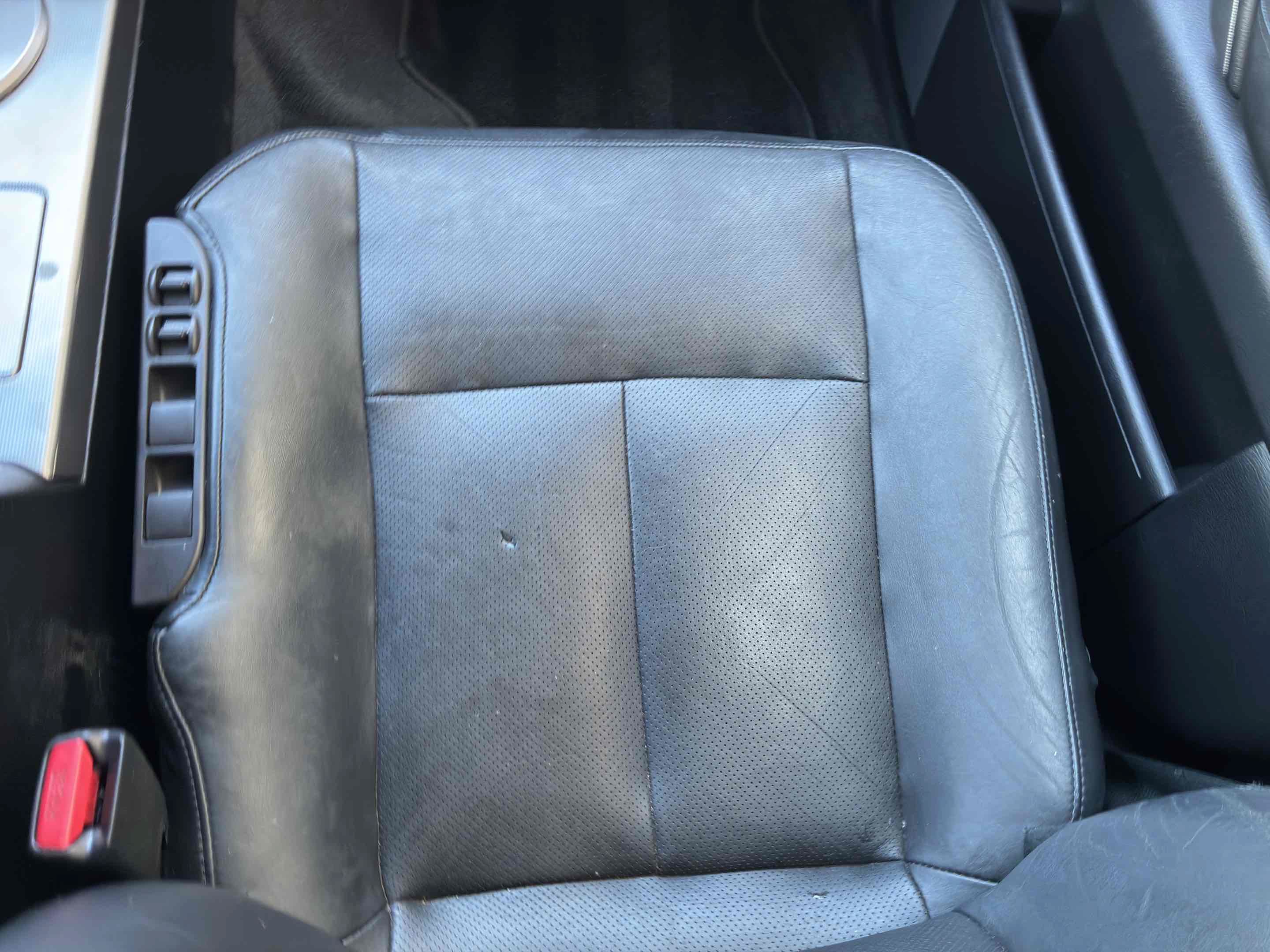 Used 2005 INFINITI FX45 AWD w/ (U01) Technology Pkg image 37