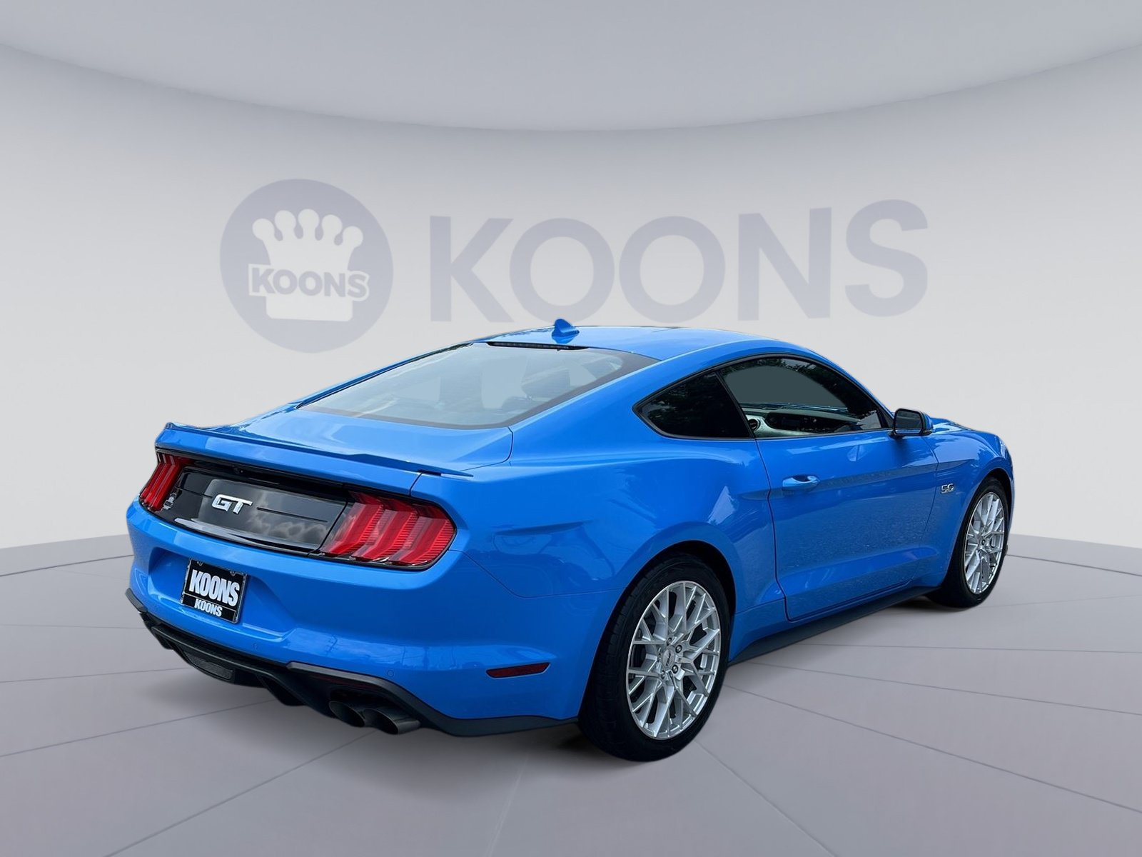 Used 2022 Ford Mustang GT Premium w/ Equipment Group 401A RWD image 7