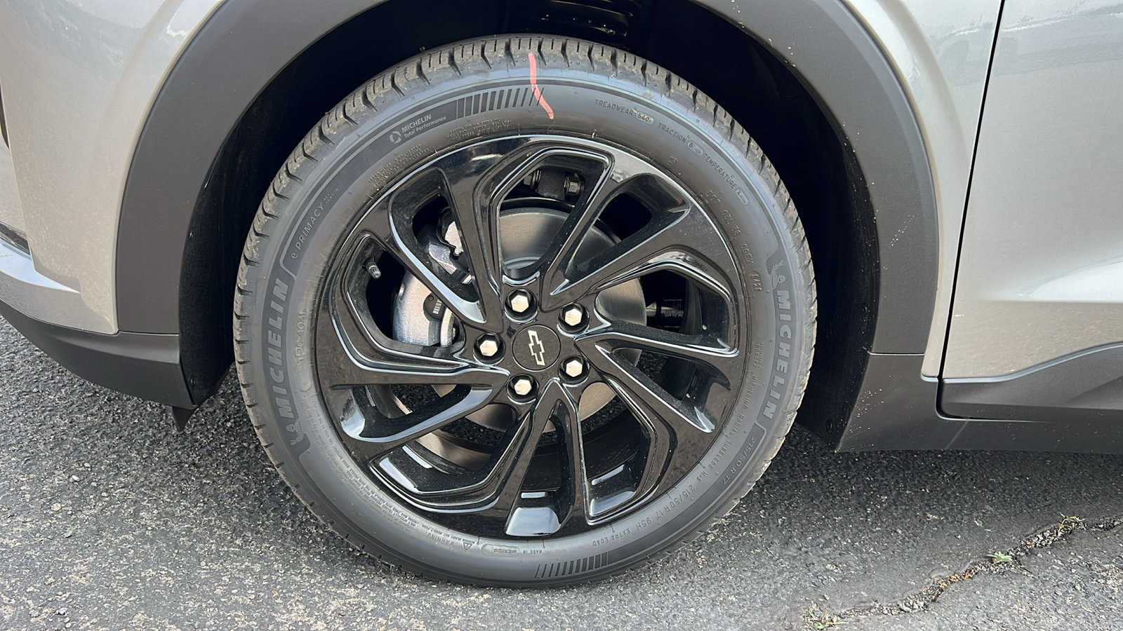 New 2027 Chevrolet Bolt RS w/ Technology Package FWD image 10