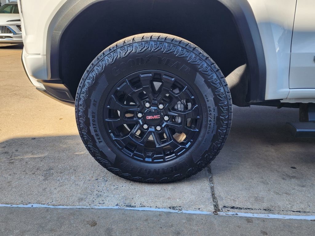 New 2026 GMC Canyon Elevation w/ Convenience Package image 53