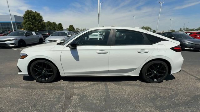 Used 2023 Honda Civic Sport image 5