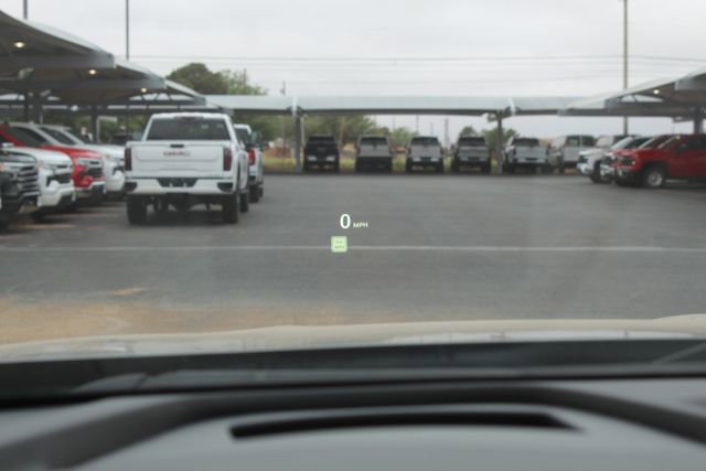 Used 2022 Buick Envision Avenir w/ Technology Package II FWD image 28
