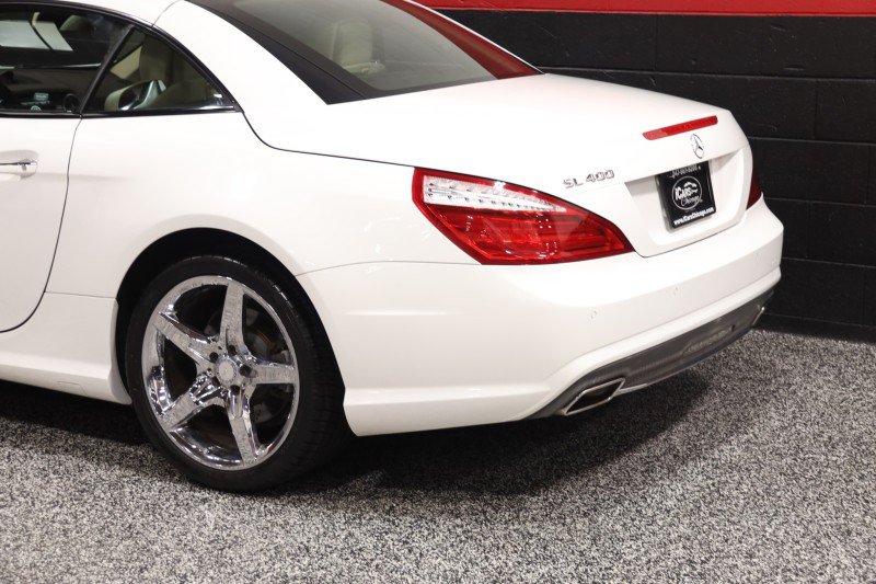 Used 2015 Mercedes-Benz SL 400 image 25
