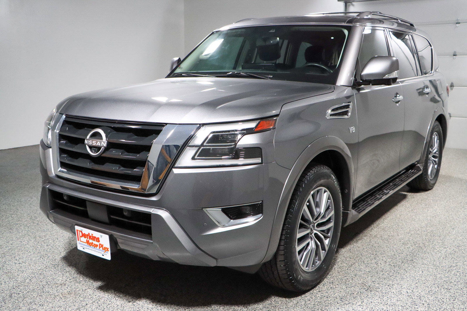 Used 2022 Nissan Armada SL w/ Captain's Chairs Package image 35