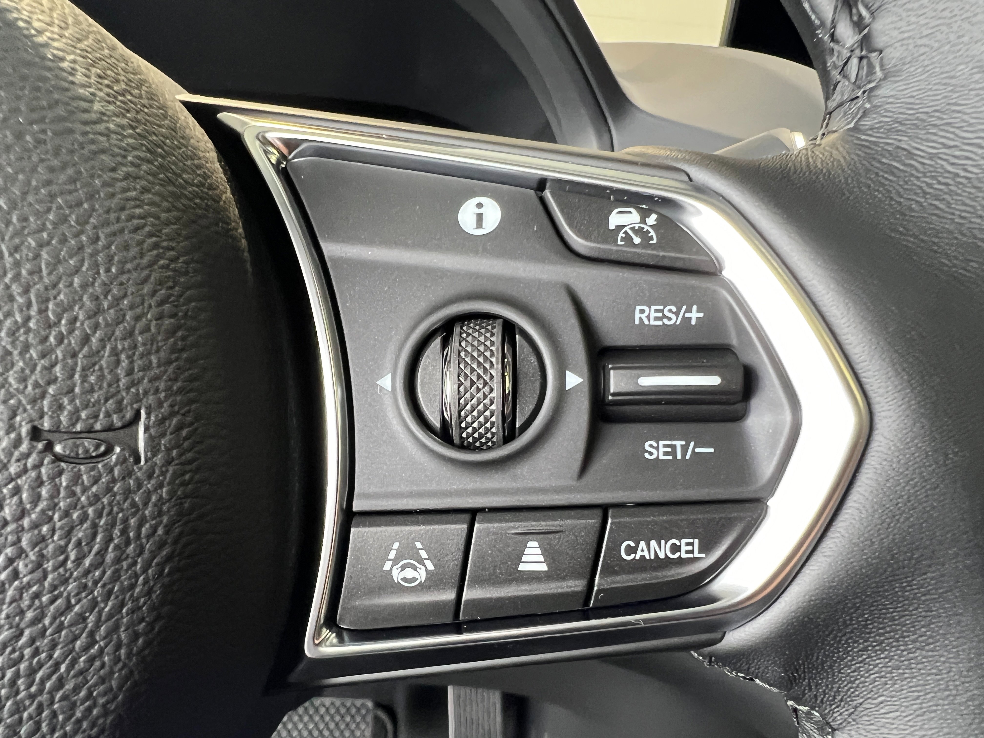 New 2026 Acura RDX SH-AWD image 19