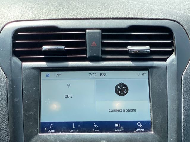 Used 2018 Ford Fusion SE w/ Equipment Group 601A FWD image 23