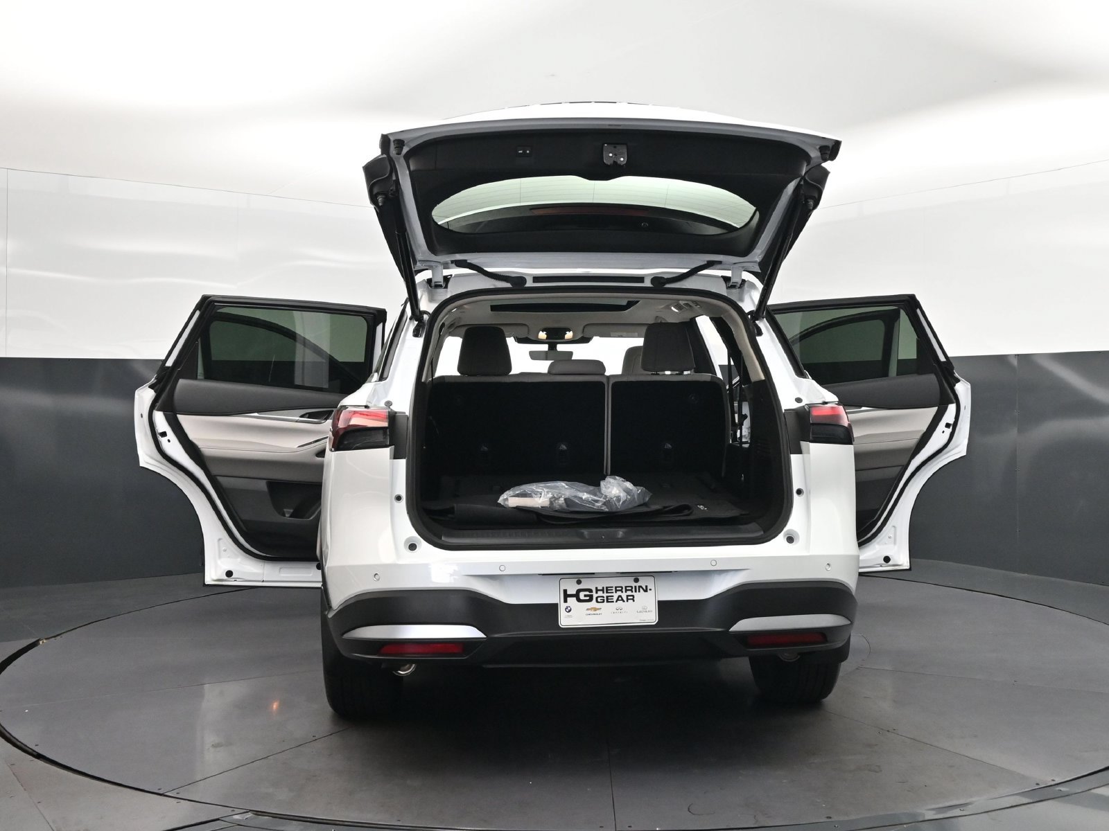 Used 2026 INFINITI QX60 Pure w/ Cargo Package FWD image 52