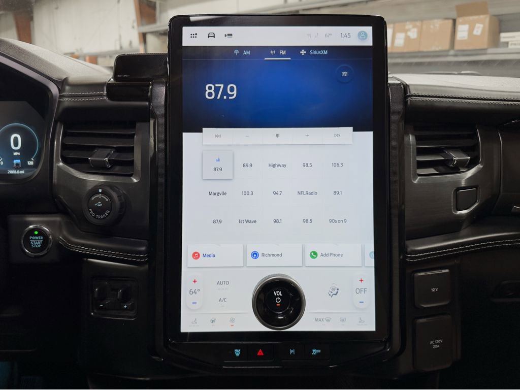 Used 2023 Ford F150 Lightning Platinum image 14