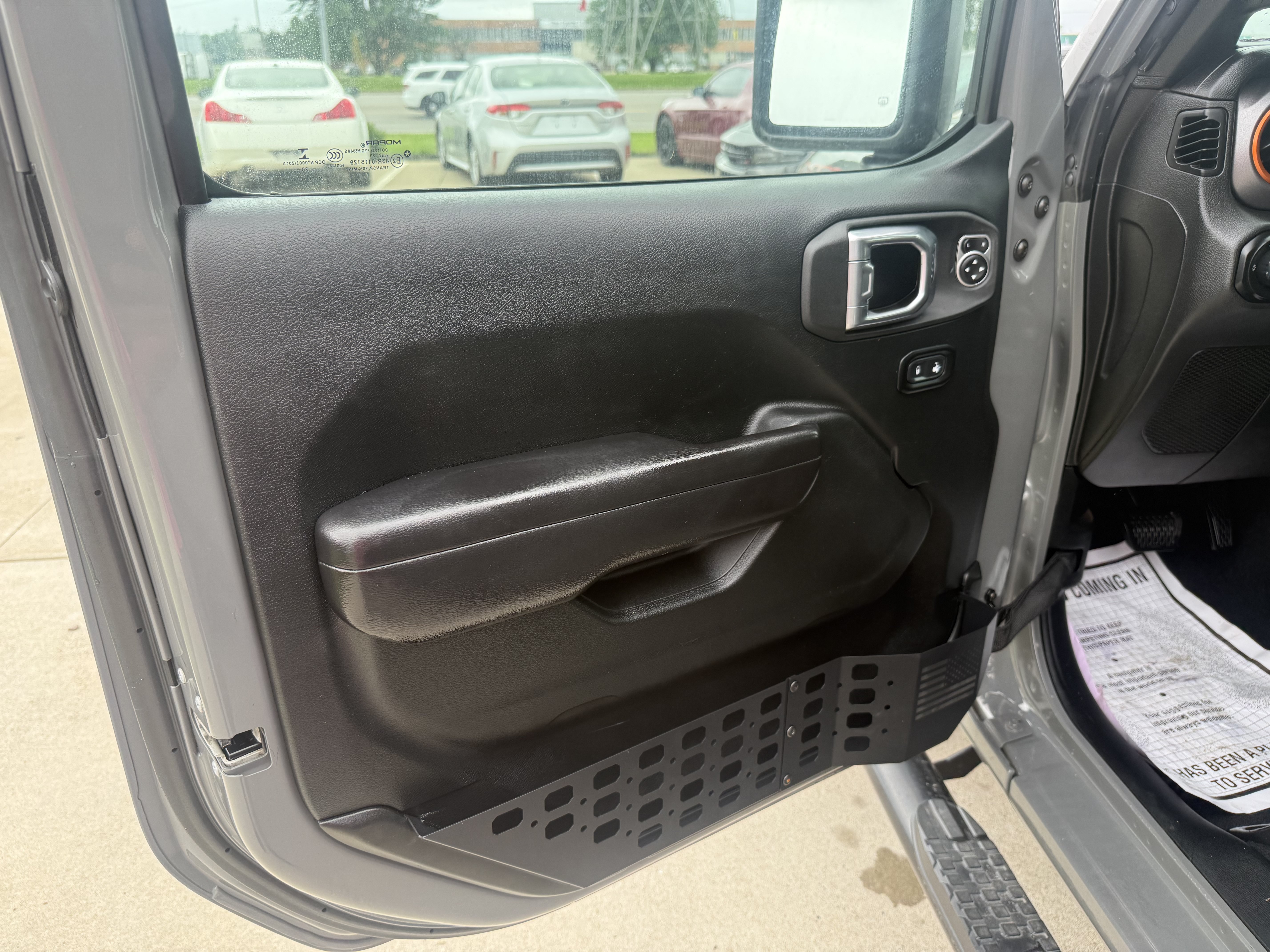 Used 2021 Jeep Gladiator Mojave w/ Trailer Tow Package AWD/4WD image 18