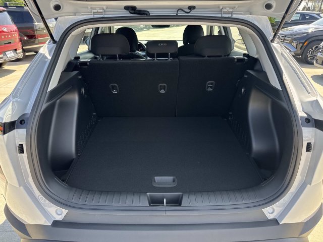 New 2027 Hyundai Kona SE FWD image 11