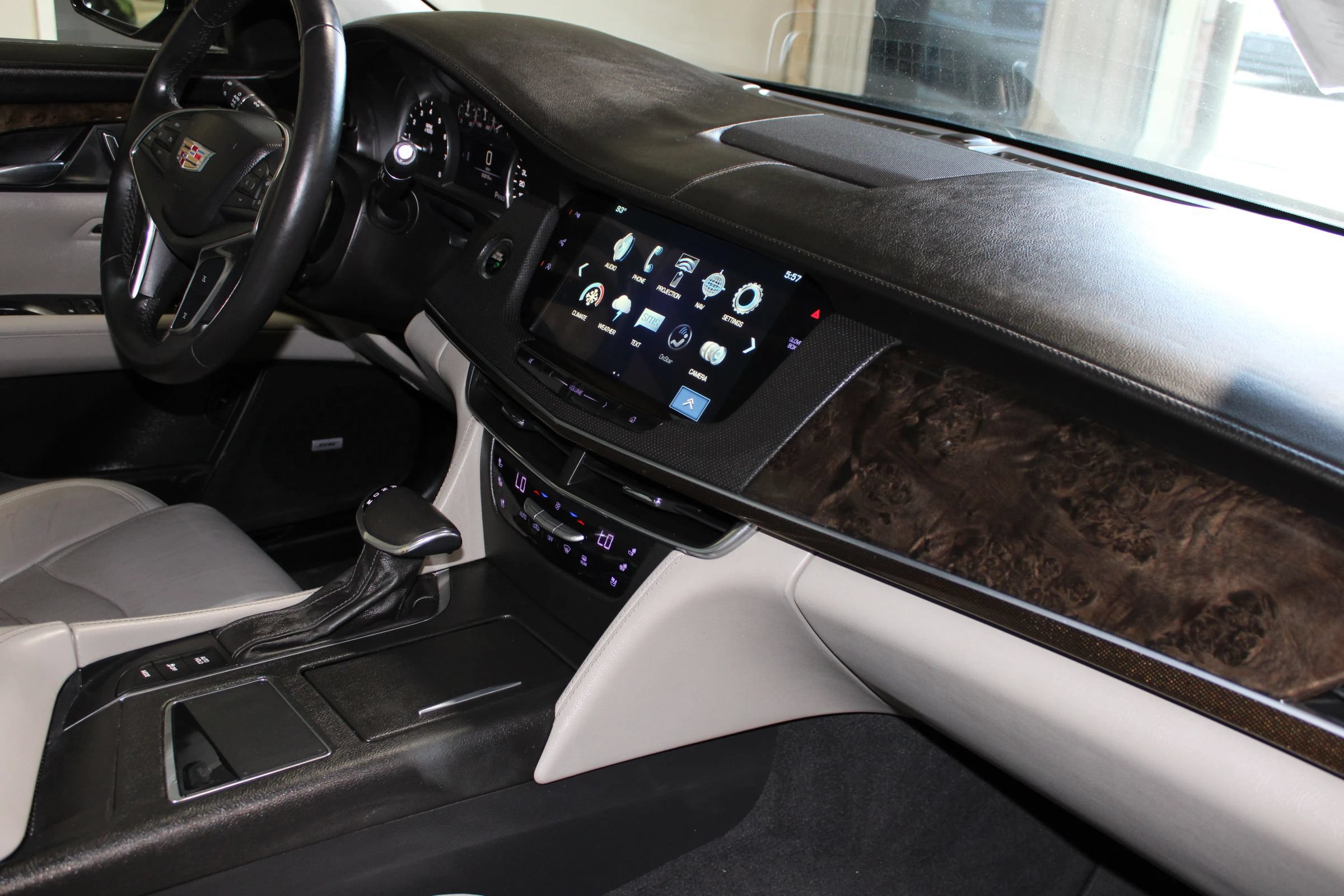 Used 2017 Cadillac CT6 Luxury AWD/4WD image 34