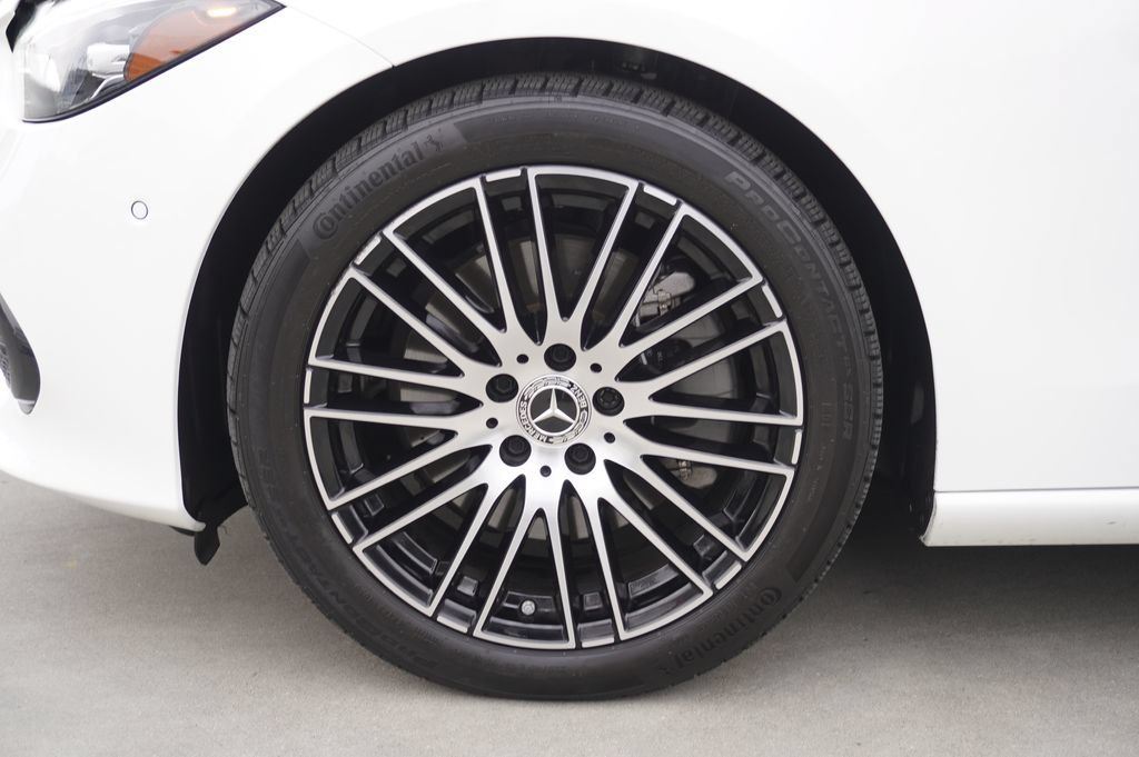 Used 2025 Mercedes-Benz C 300 Sedan image 20