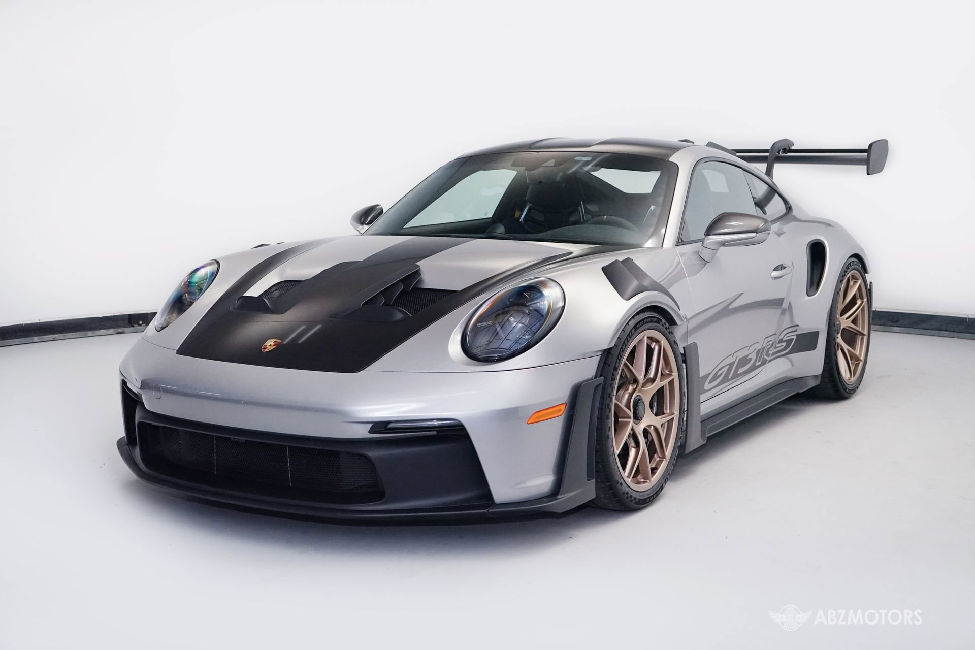 Used 2024 Porsche 911 GT3 RS RWD image 2