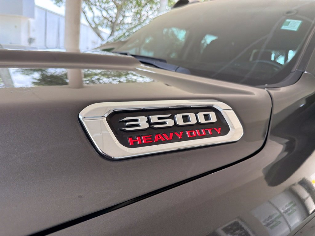 Used 2022 RAM 3500 Laramie AWD/4WD image 14