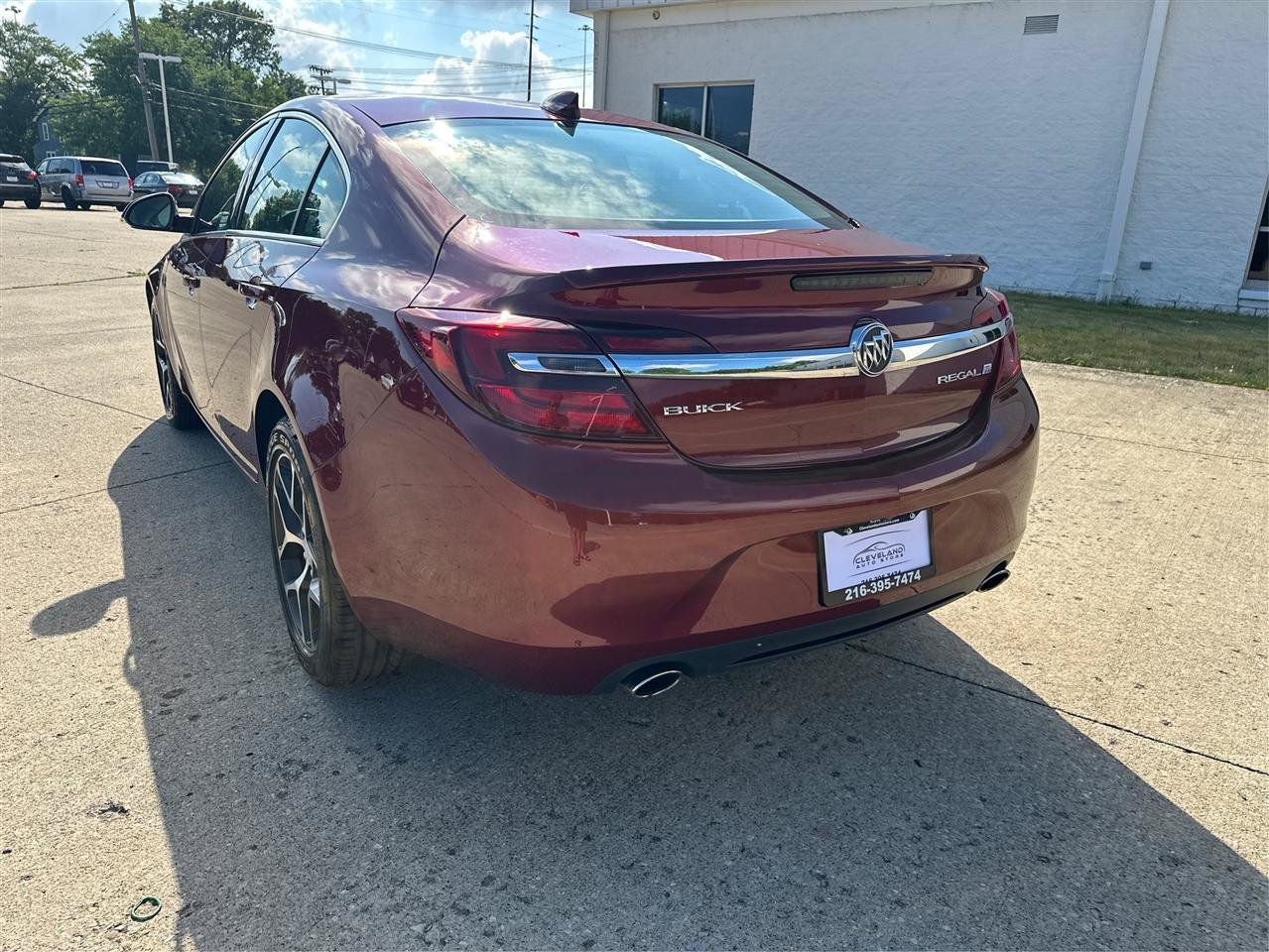 Used 2017 Buick Regal Sport Touring FWD image 25