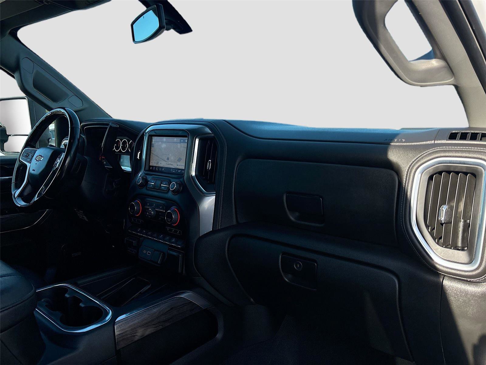 Used 2023 Chevrolet Silverado 2500 LTZ w/ LTZ Plus Package image 32