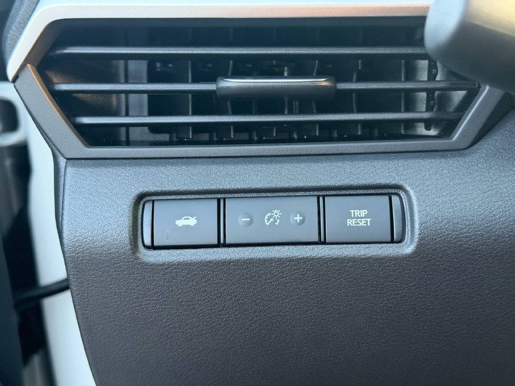 New 2026 Nissan Altima 2.5 SR FWD image 16