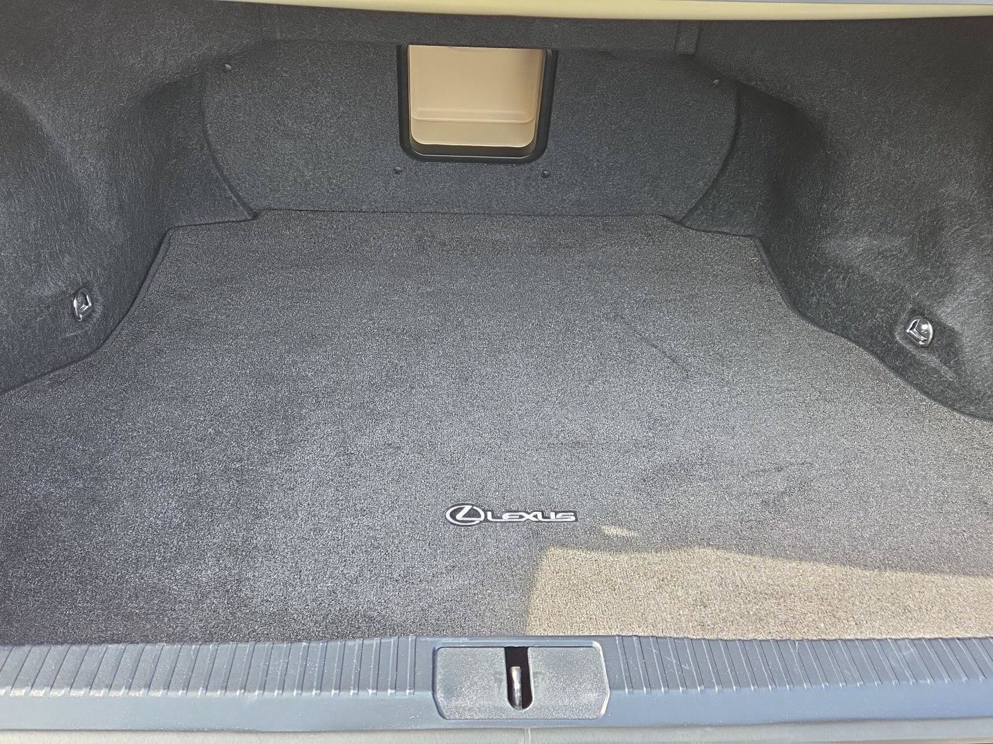 Used 2015 Lexus ES 350 FWD image 15