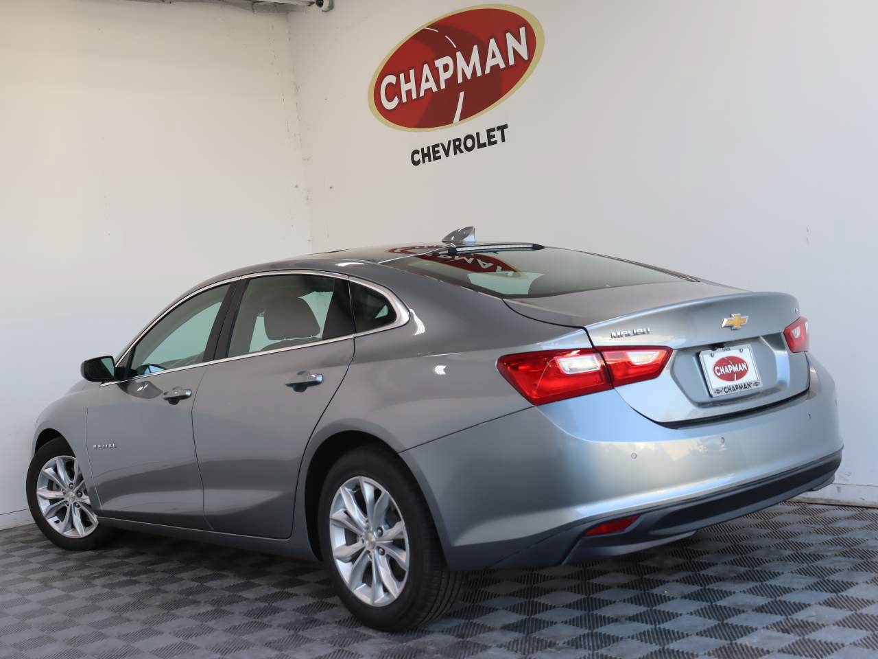 Used 2024 Chevrolet Malibu LT FWD image 4