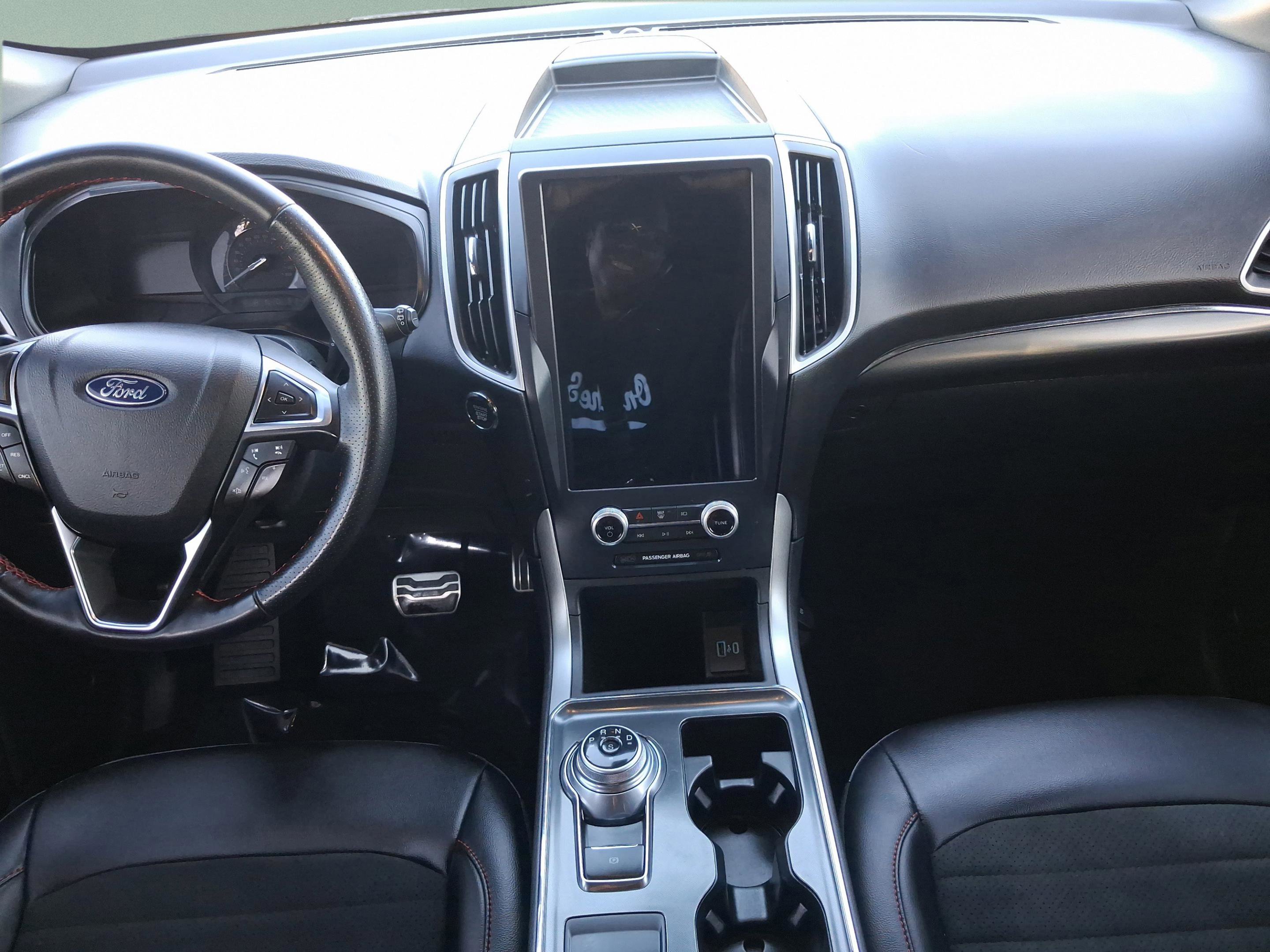 Used 2022 Ford Edge ST-Line AWD/4WD image 9