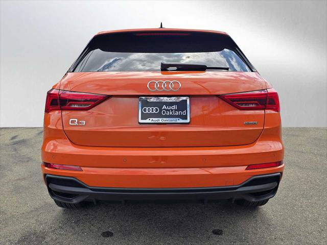 Certified 2025 Audi Q3 2.0T Premium Plus w/ Premium Plus Package AWD/4WD image 4