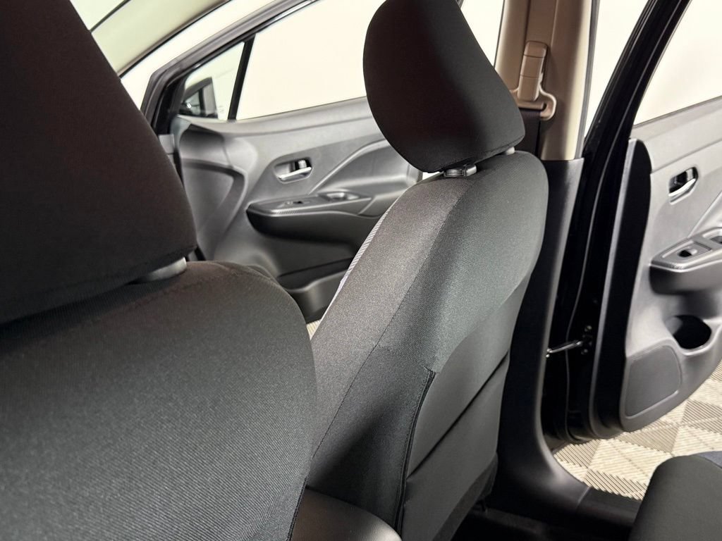Used 2025 Nissan Versa SV w/ Trunk Package FWD image 21