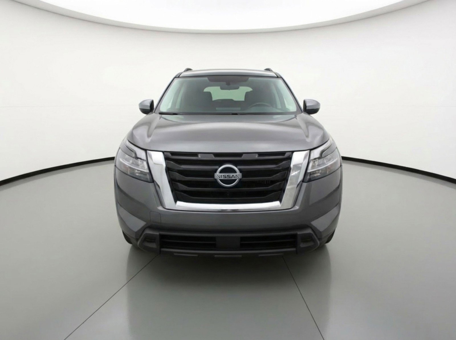 Used 2025 Nissan Pathfinder SV FWD image 2