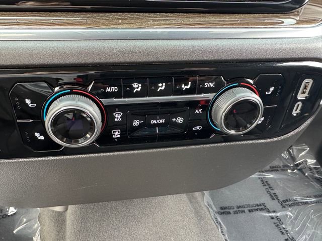 Used 2023 Chevrolet Silverado 1500 LT AWD/4WD image 27