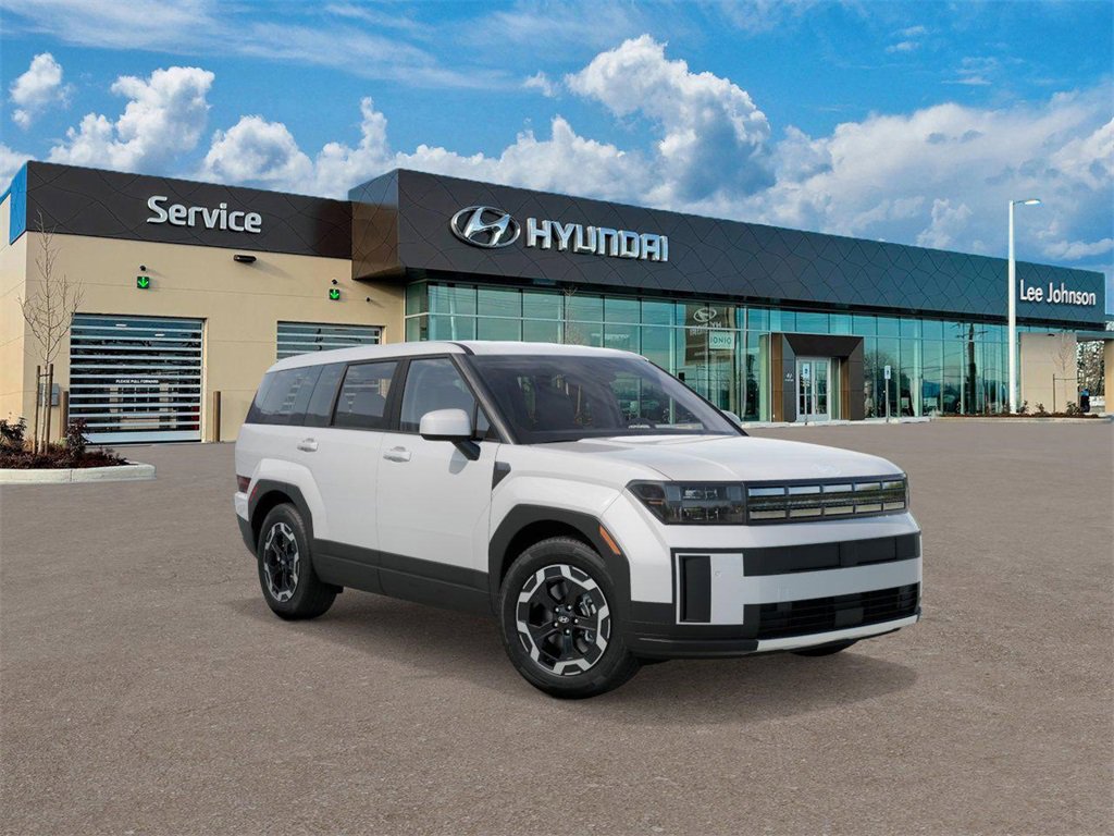 New 2026 Hyundai Santa Fe SE image 2